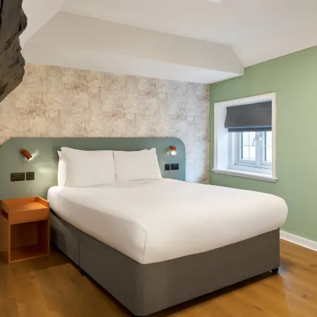Garner Hotel READING CITY CENTRE by IHG
