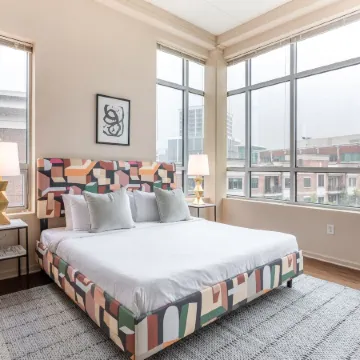 Mint House Greenville - Downtown Отели рядом с достопримечательностью «Театр Warehouse»
