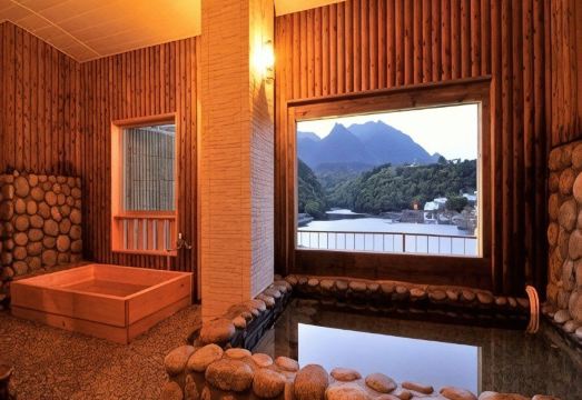 객실 내부 전경