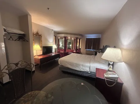 Osage Village Inn Hotels in Osage Beach