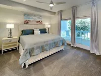 Shady Beaches by Topsail Realty - balcony