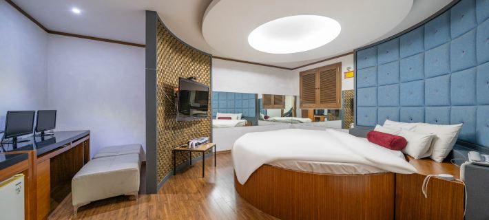 Guri Zenith Hotels in Guri-si