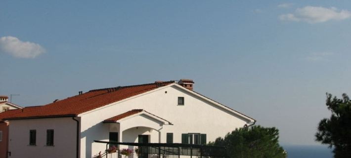 Apartments Iris Hotels in Općina Labin