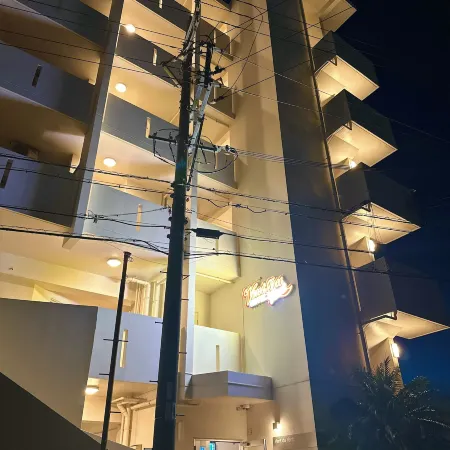 SunSea Okinawa Stunning Ocean View 2BR Sleeps 6 20 min from Airport 3 min to Shopping Mall