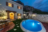 Villa Ljilja - Villas