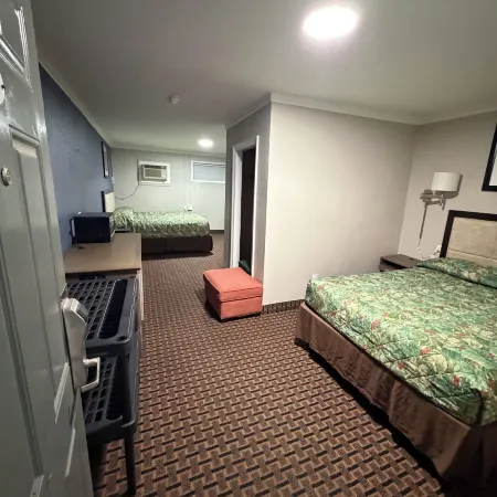 Economy Inn