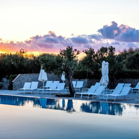 Oliveto A Mare - Suite & Apartment