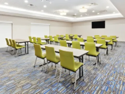 โรงแรมฮอลิเดย์ อินน์ เอ็กซ์เพรส แอนด์ สวีทส์ Cartersville บาย IHG โรงแรมในCartersville