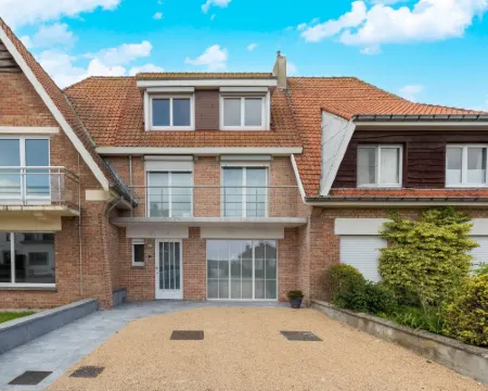 Modern Villa w Private Yard Hotels in Westende
