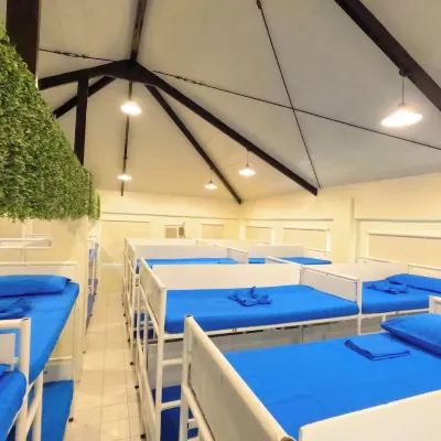 The Luneta Seafarers Center Premier Dorm Hotels near Rizal Park