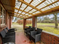 "Agla" - 2.5km from the sea - Homestays