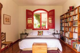 Hacienda Venecia Main House & Coffee Lodge