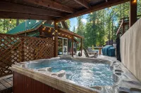 Camp David 1 Bedroom Home by NW Comfy Cabins