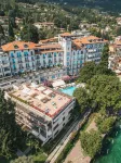 Hotel Savoy Palace