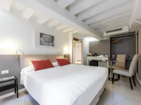 Leone Hotel Hotels near Venice Marina