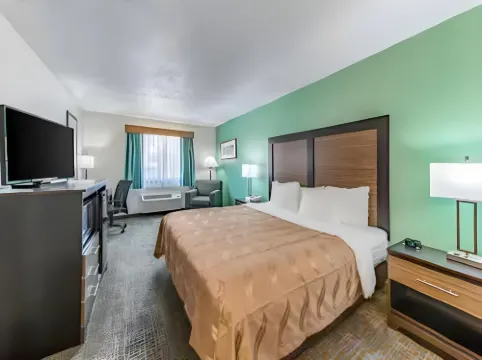 퀄리티 인 알렌 - 플레이노 이스트