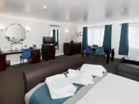 Basingstoke Hotel Hotels in Hook