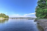 Pocono Mountain Home 1 Mi to Lake Wallenpaupack! - acceptant les animaux