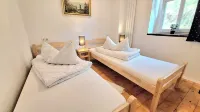 Eifel holiday home - large living room - 5 bedrooms - private use!