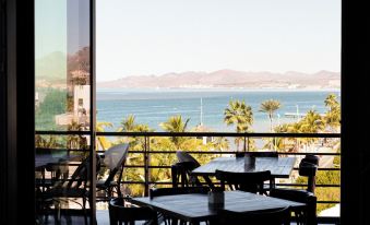 Seven Crown la Paz Malecon