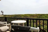 Continental 101 Minium 2 Bedroom Condo by RedAwning