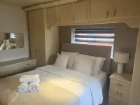 Charming 3-Bedroom House in Radcliffe, Manchester
