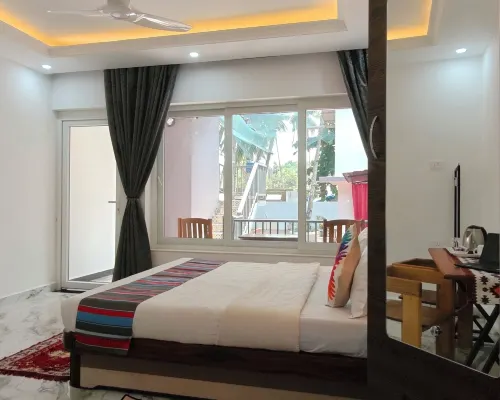 Hilias Retreat Hotels in Pololem