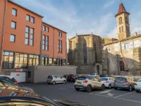 Ibis le Puy-en-Velay Centre - parking
