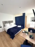 Aux Charmes - Bed and Breakfasts