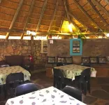 Sheba Rock Guesthouse - Parkering