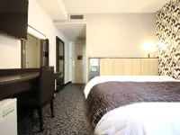APA Hotel Sagaeki Minamiguchi Hotel dekat Stasiun Igaya