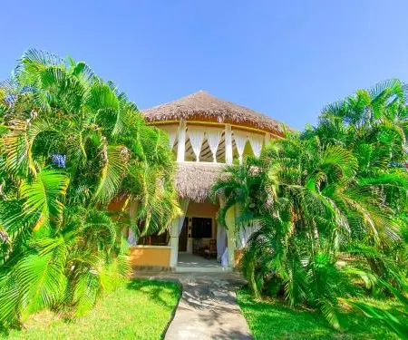 Hidden Gems Villas 2BR Coastal Retreat, Malindi