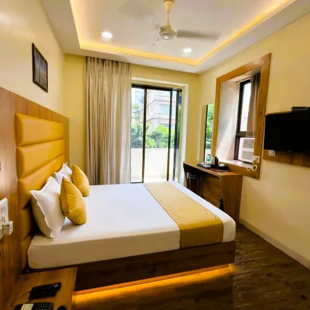 Hotel National - Grant Road