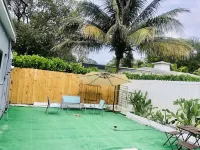 Ultimate Miami Headquarters 4 Car Parking Pet Friendly & Private Patio - Pensions