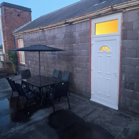 Glams 2beds Luxury Stylish Apartment