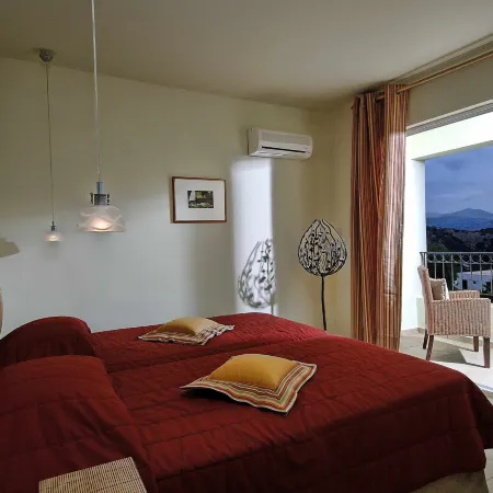 Spacious Villa with Private Pool and Sea View, Just 150 Meters from the Sea