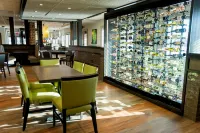 Holiday Inn & Suites DES MOINES-NORTHWEST by IHG - bar