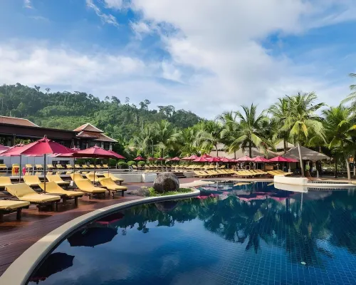 Khaolak Laguna Resort Hôtels à proximité de : Mémorial du tsunami