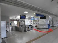 Hotel Route-Inn Sakurai Ekimae - Parkplatz