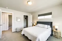 Belgrade Vacation Rental w/ Mountain Views! - parking