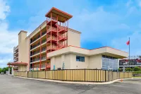 Walk to Bristol Motor Speedway: Retreat w/ Pool! - 3 estrellas