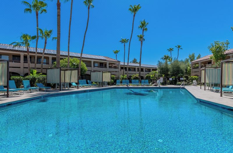 La Fuente Inn & Suites photo 4