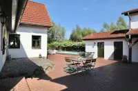 Wohnung in Dargun, Mecklenburg Mit Schwimmbad - Wifi