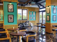 HOW Boutique and Hotel Hotels near Amera Tower