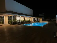 ONOMO Hotel Abidjan - Swimmingpools
