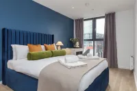 Cable Street - Condos