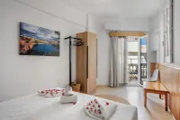 Malia Boutique Studios - 2-Star
