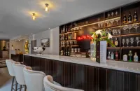 Hotel Moon & Sun Porto - Airport Shuttle
