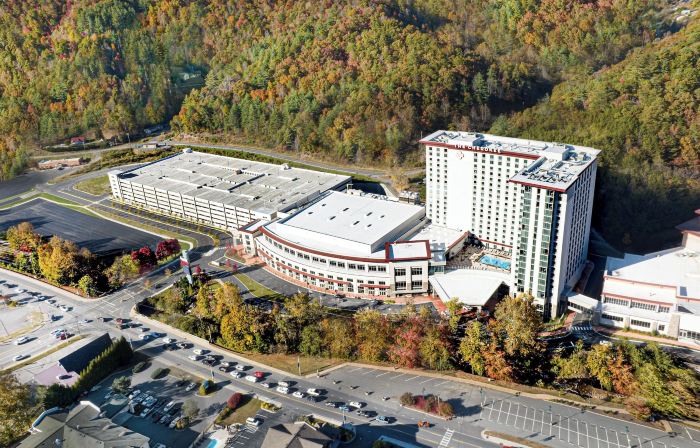 Harrah's Cherokee  – A Caesars Rewards Destination
