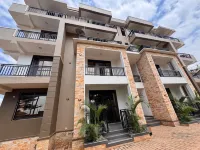 Jacob's Courts Modern 2Br Apartment in Kampala - Condos